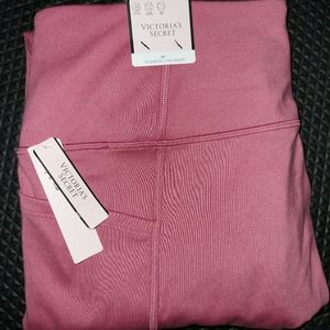 New VS legging size 14(L)